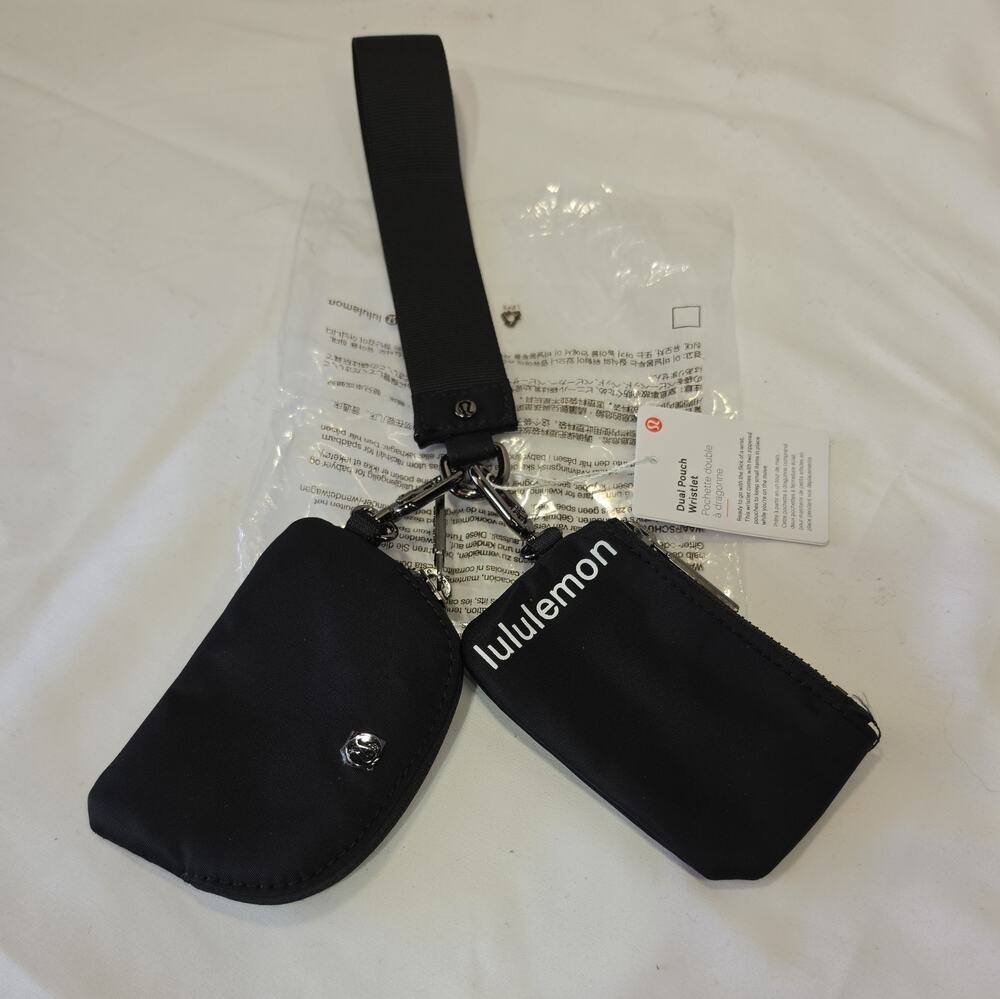 Lululemon Dual Pouch Wristlet Keychain Wallet Black NEW NWT B8